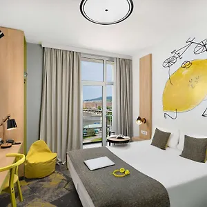 Ibis Styles Отель